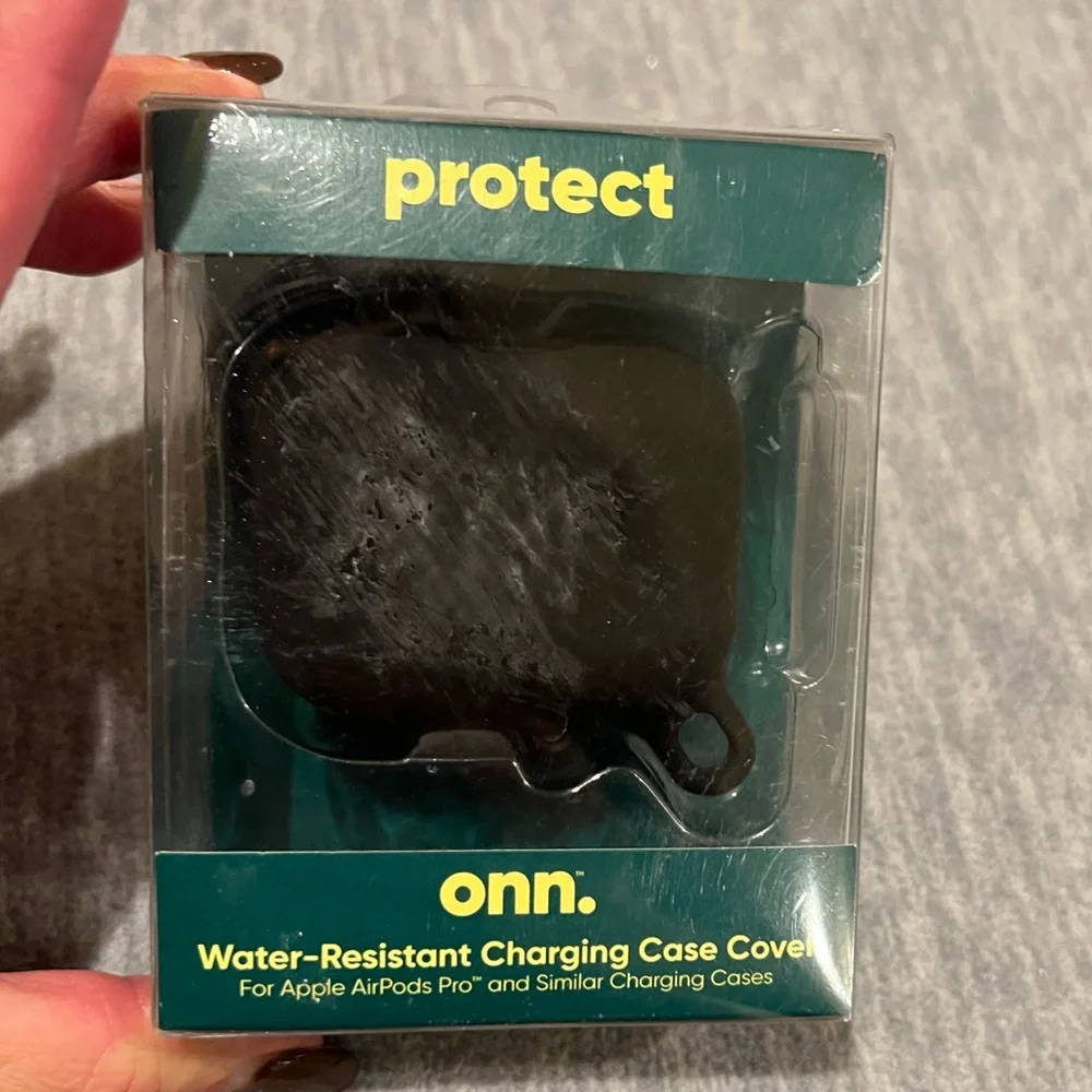 Omn water resistant AirPod Pro black charging case cover silicone protect new‎